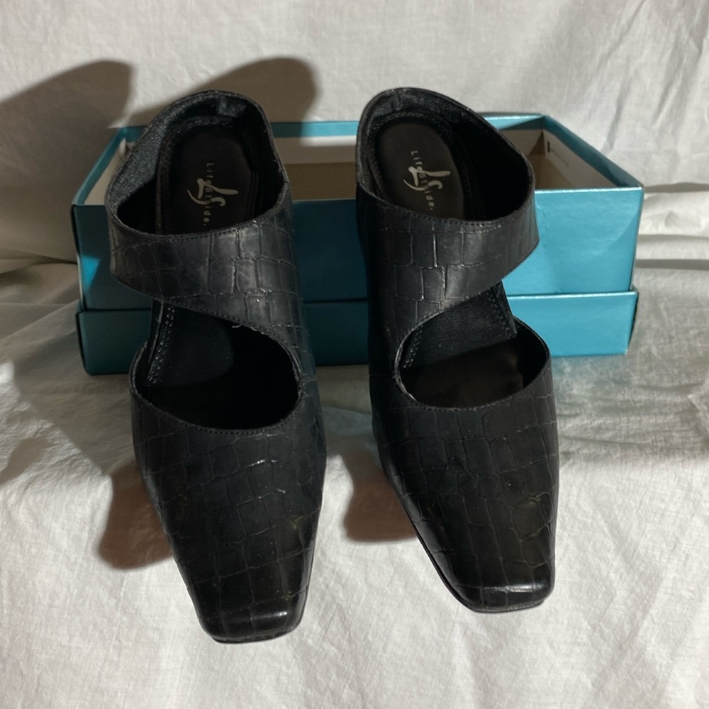 Life Stride crystal black Folsom 8 1/2 M shoes excellent shape